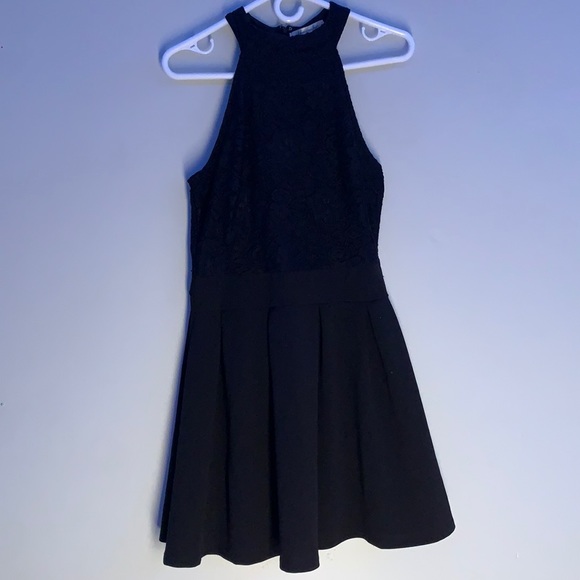 Women’s Black Dress - Picture 1 of 4
